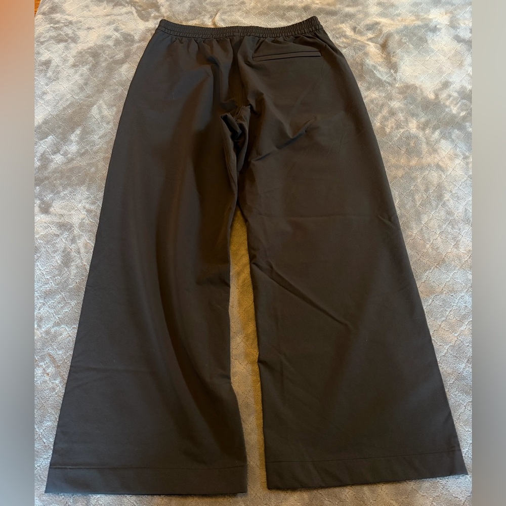 RecTrek Cropped Wide Leg Pant - Picture 3 of 4